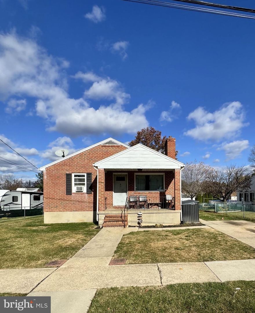 3BR/2BA rancher in Parkville in need of a full renovation.  Property is in significant distress and will require cash or a renovation loan to purchase. Seller will make no repairs / As-Is
Buyer to pay a short sale negotiation fee of $6,000.00 or 2% of the purchase price, whichever is greater, upon closing. Property must remain on market for 15 days before an offer can be accepted