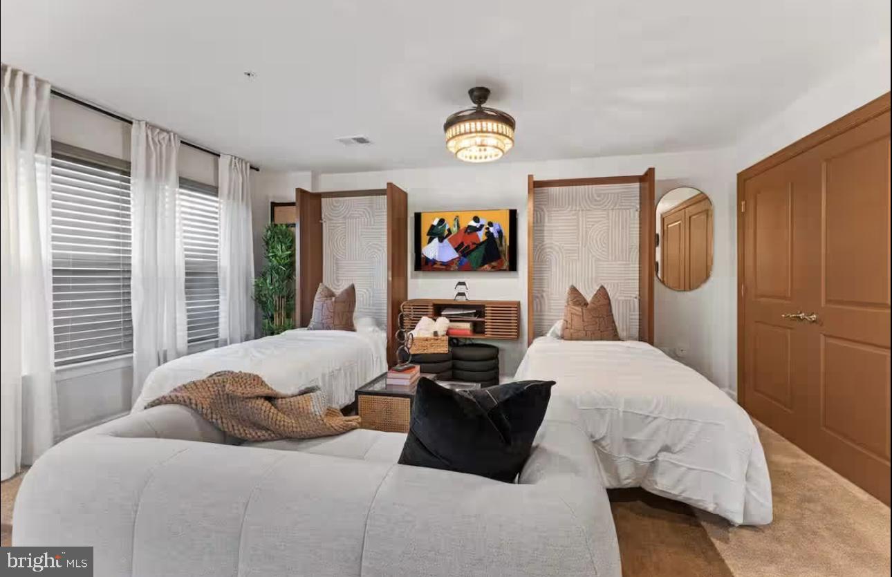 CAPITAL COURT - Residential Lease