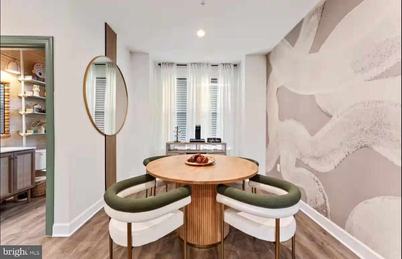 CAPITAL COURT - Residential Lease