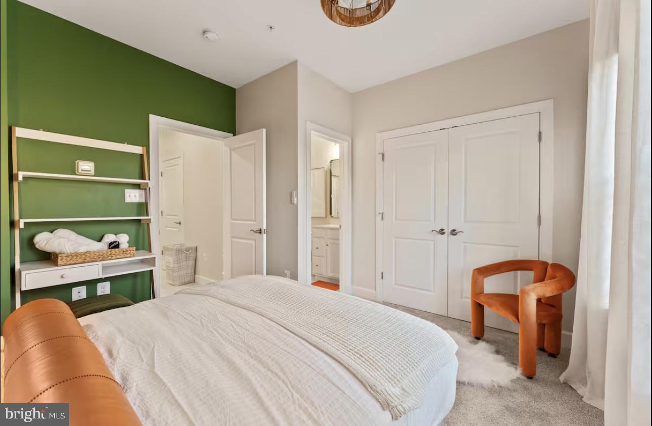 CAPITAL COURT - Residential Lease