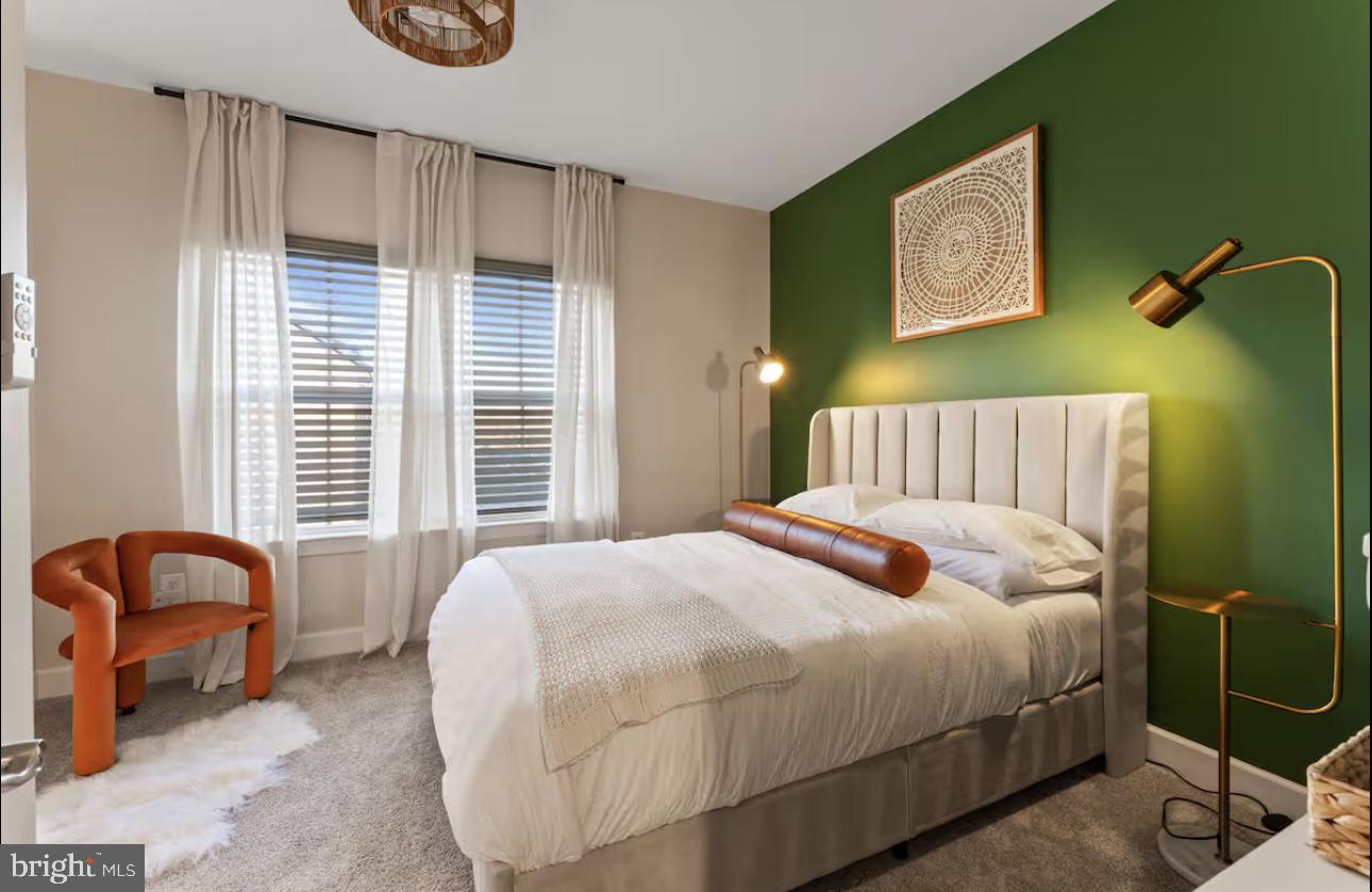 CAPITAL COURT - Residential Lease