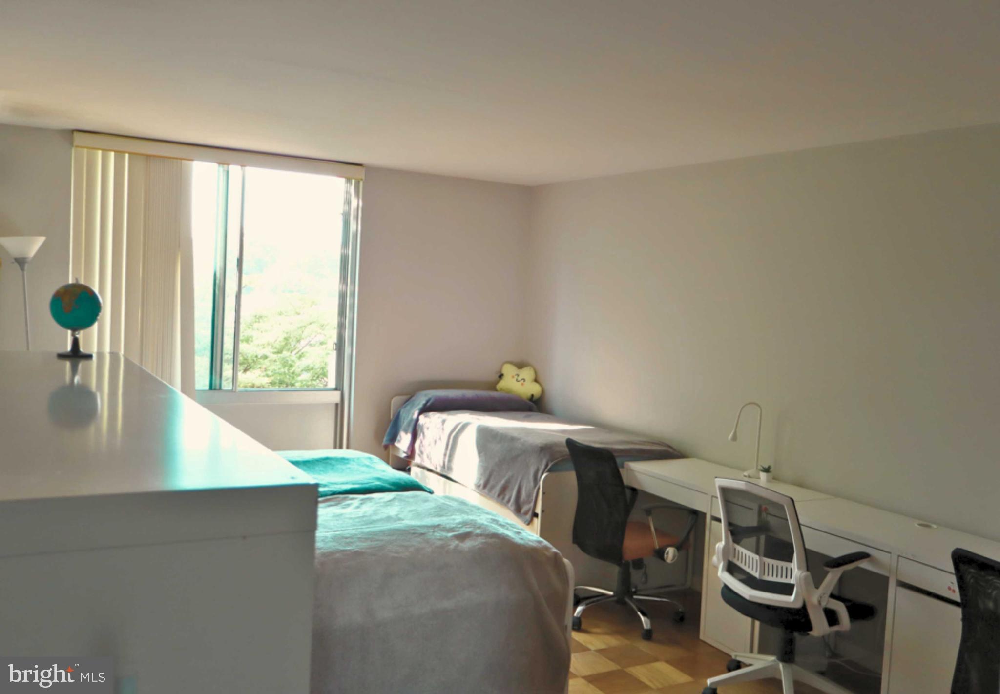 THE KENWOOD - Residential