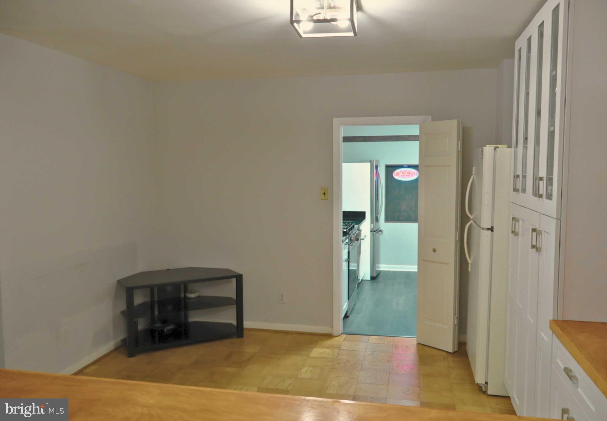 THE KENWOOD - Residential