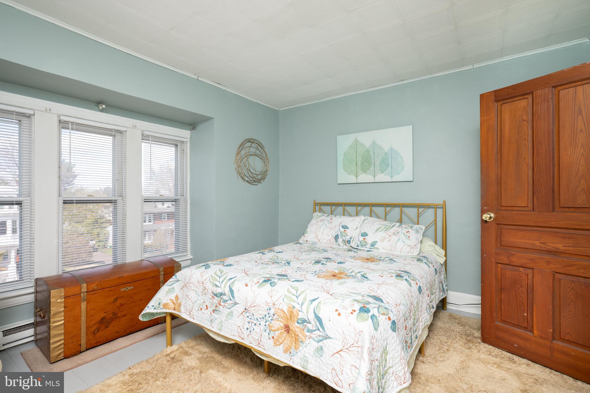 ROWLAND PARK - Residential