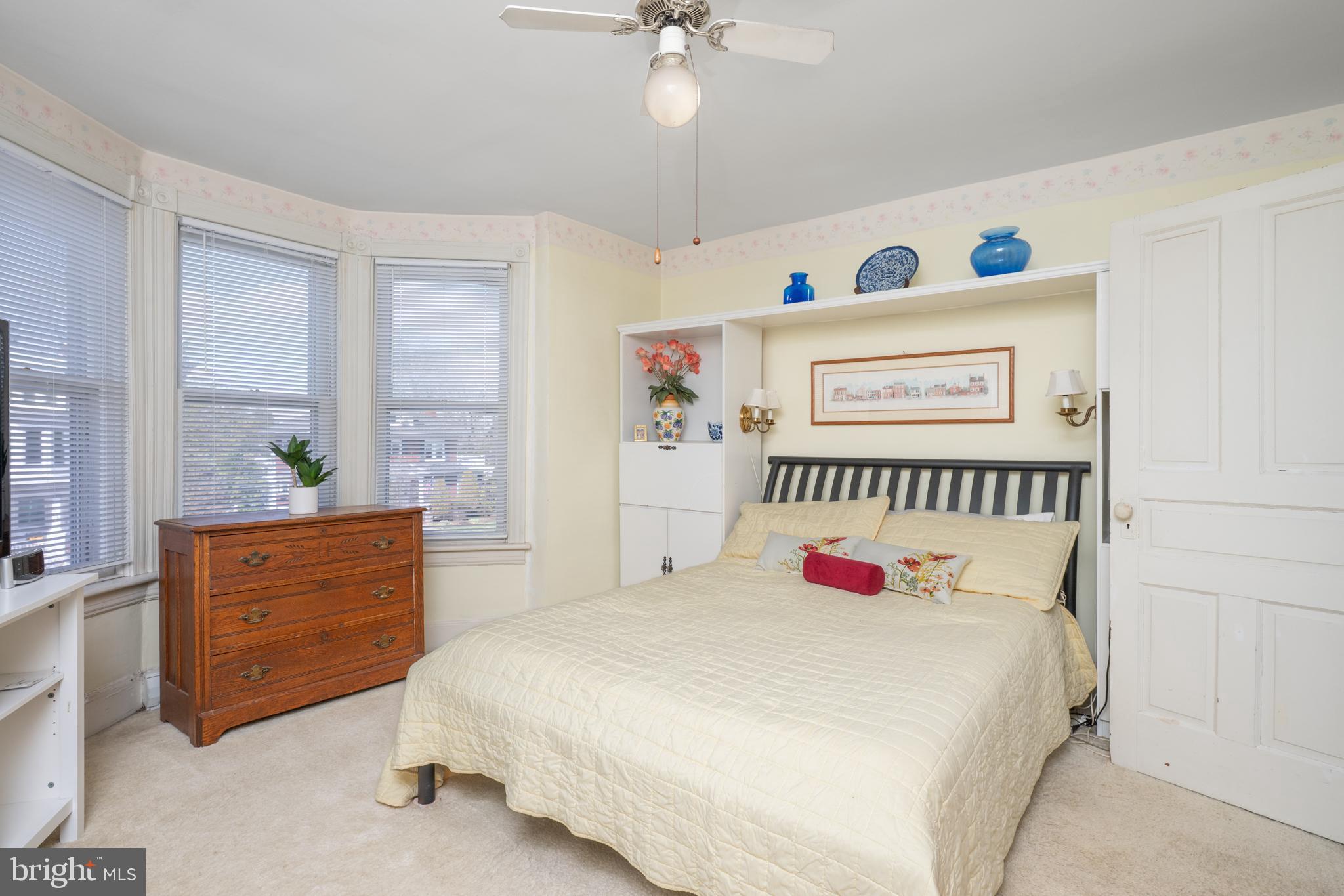 ROWLAND PARK - Residential