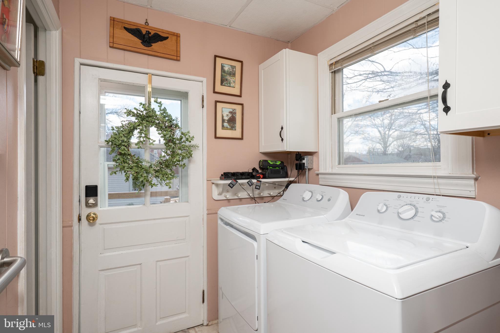 ROWLAND PARK - Residential