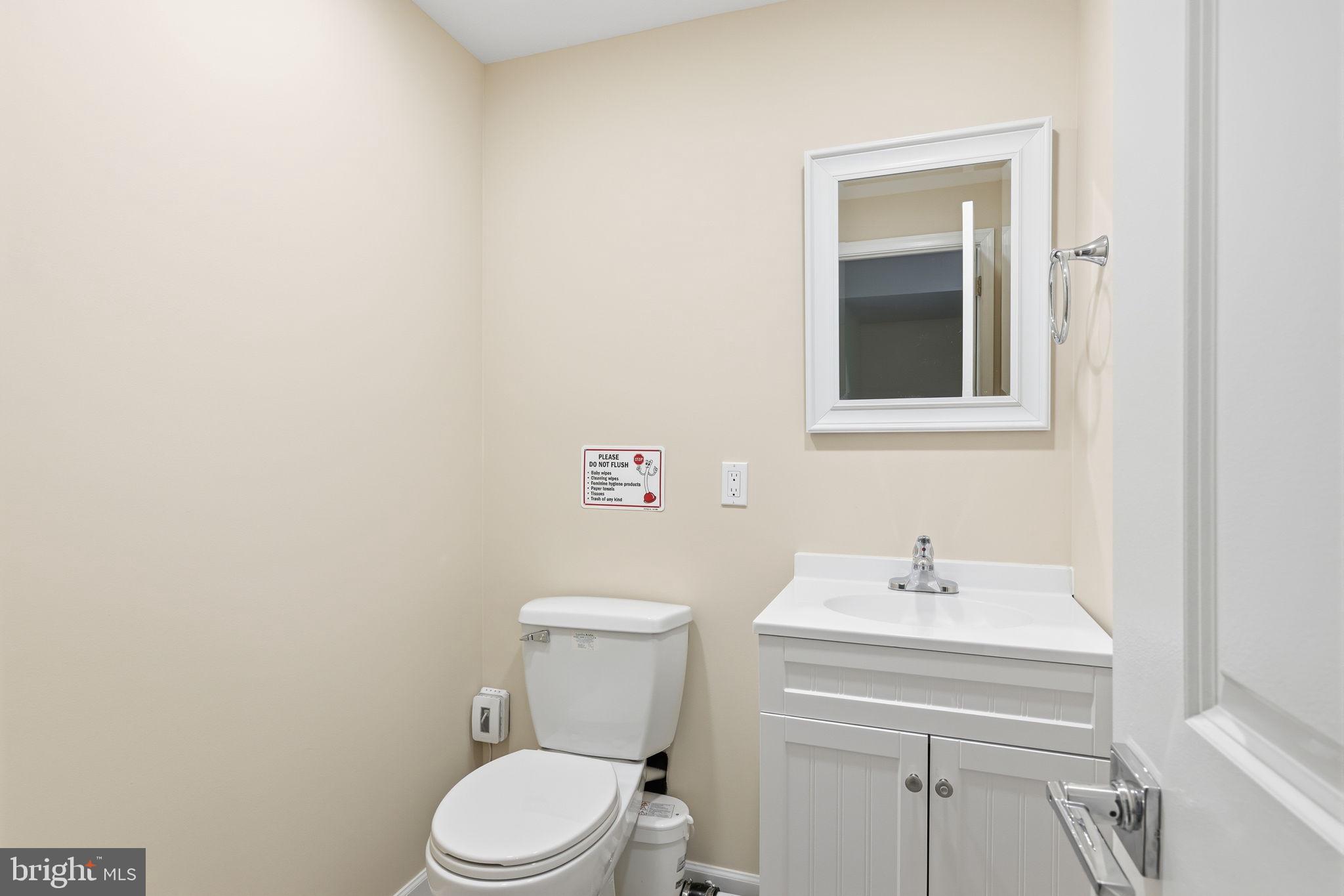 CARRIAGE HILL - Residential Lease