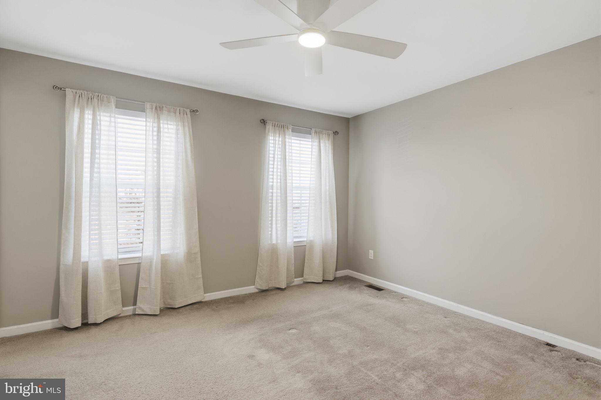 CARRIAGE HILL - Residential Lease