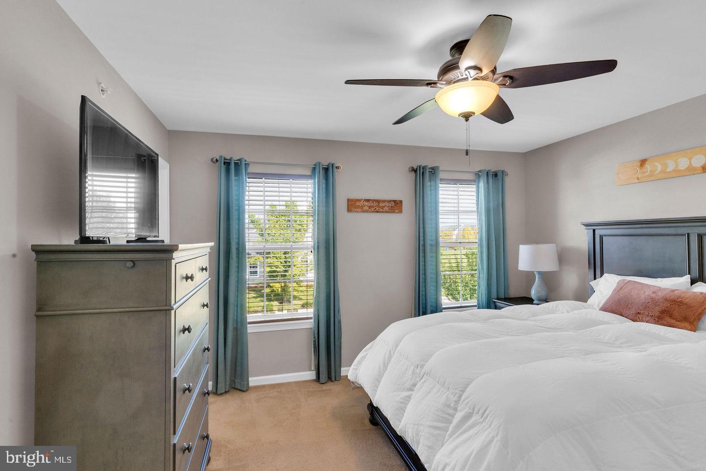 CARRIAGE HILL - Residential Lease