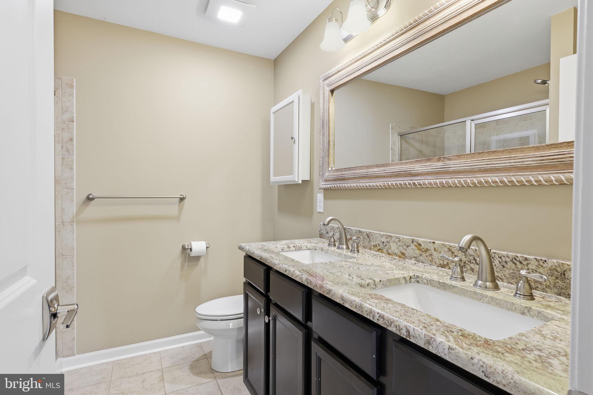 CARRIAGE HILL - Residential Lease