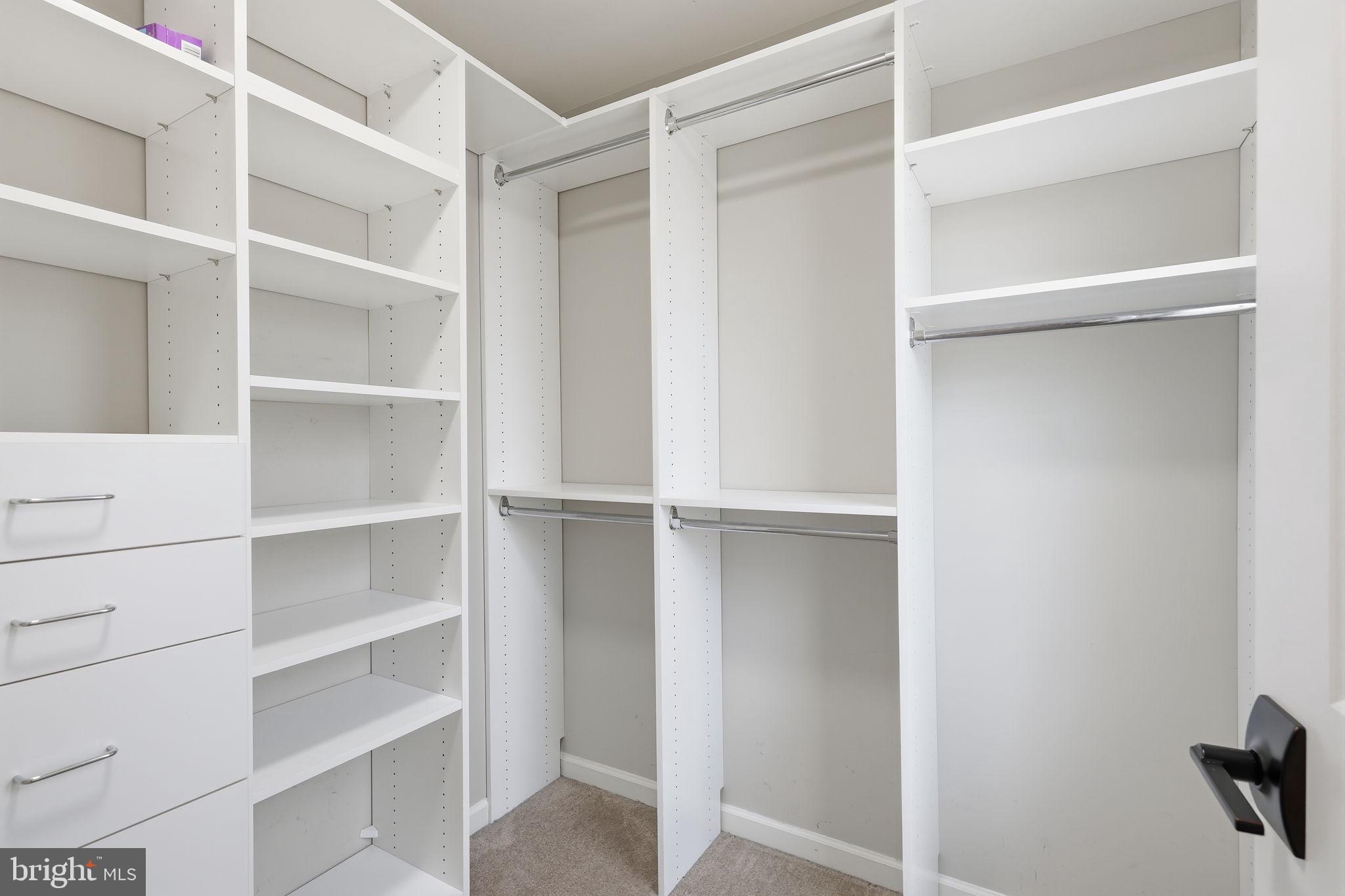 CARRIAGE HILL - Residential Lease