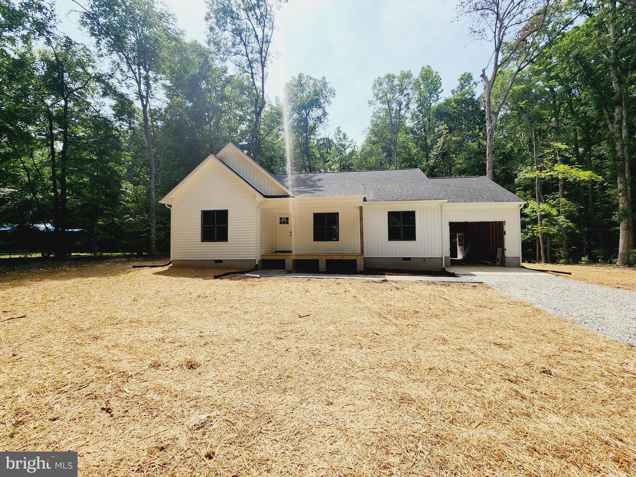 BOTH WATERS ESTATES - Residential