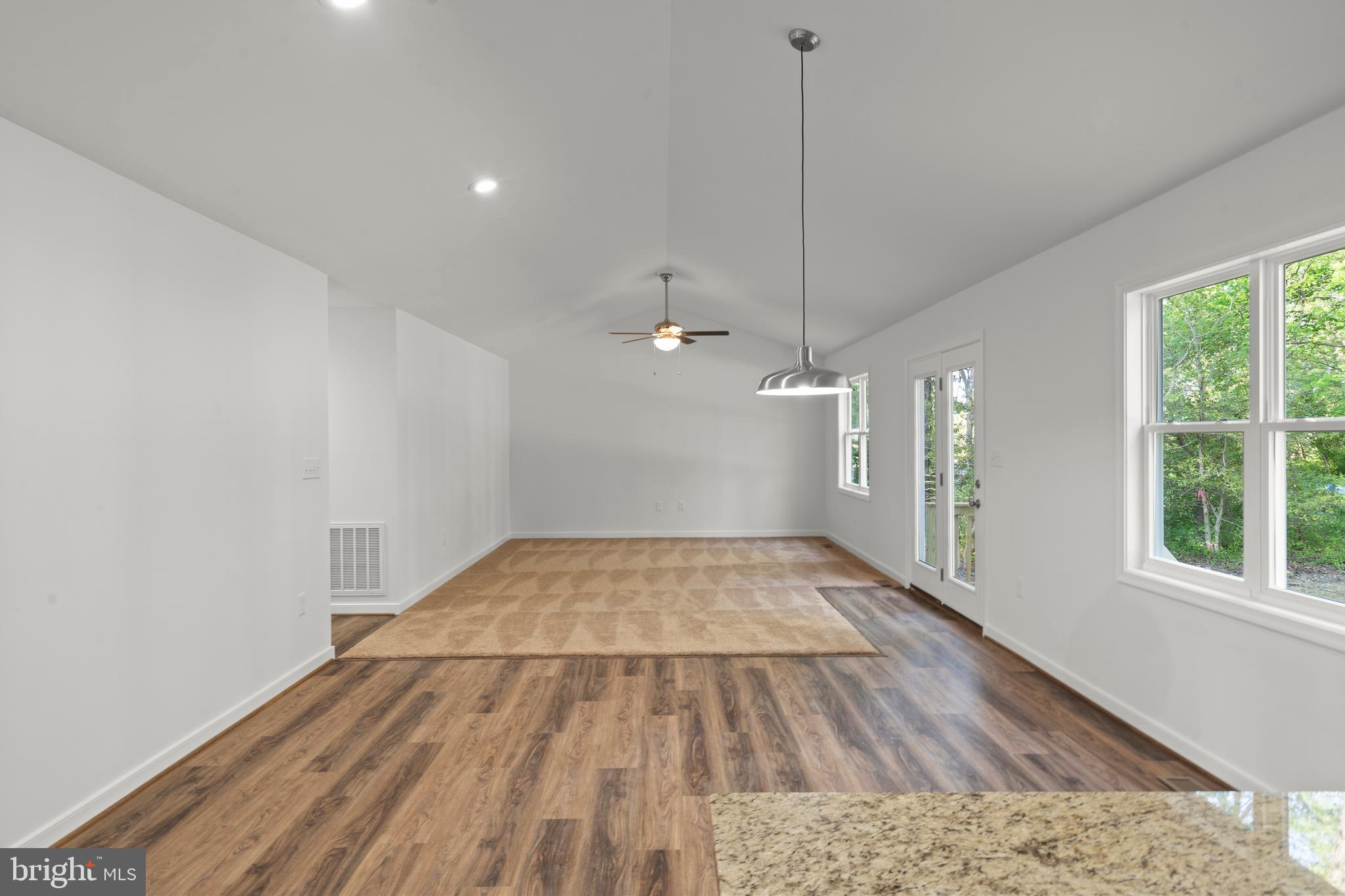 BOTH WATERS ESTATES - Residential