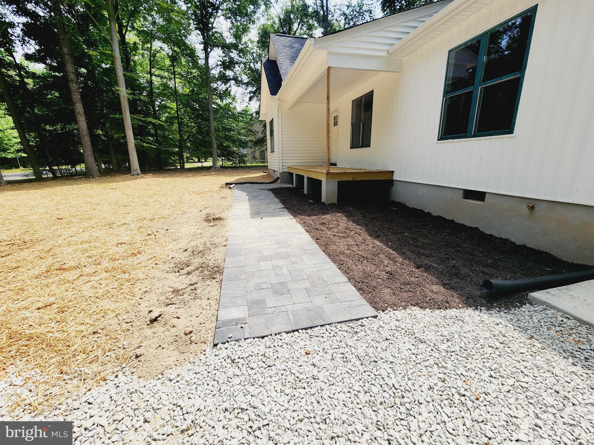 BOTH WATERS ESTATES - Residential