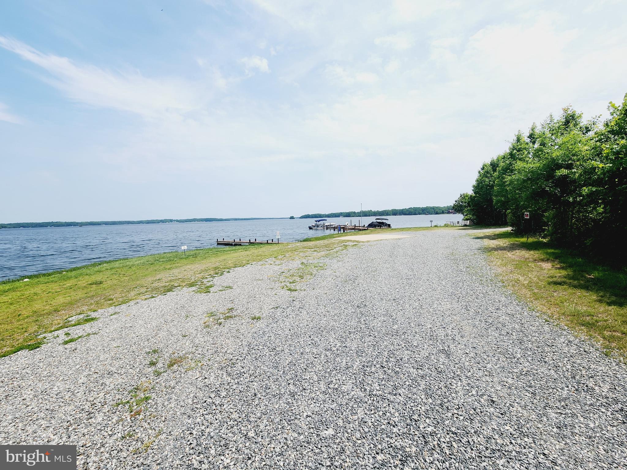 BOTH WATERS ESTATES - Residential