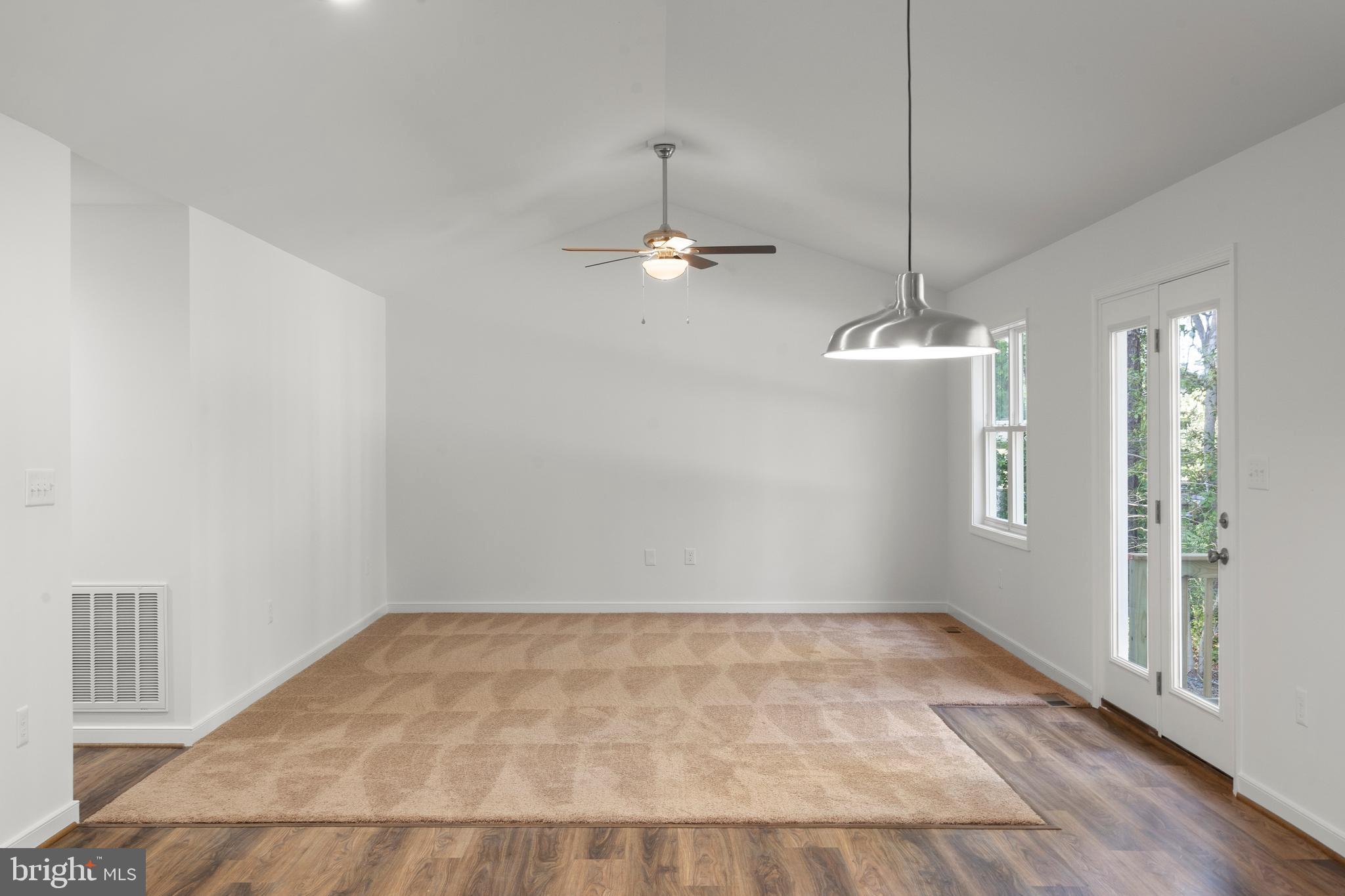 BOTH WATERS ESTATES - Residential