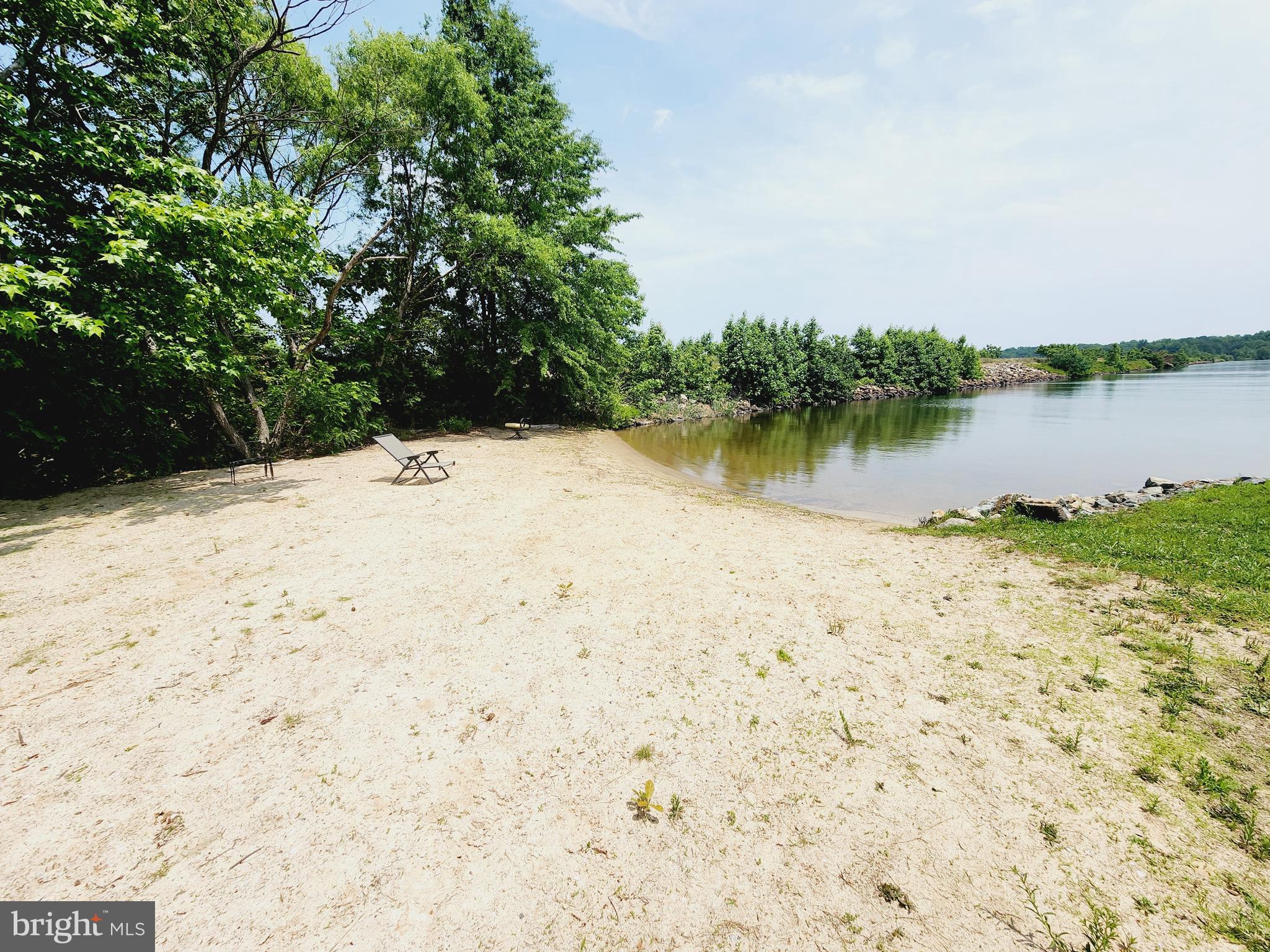 BOTH WATERS ESTATES - Residential