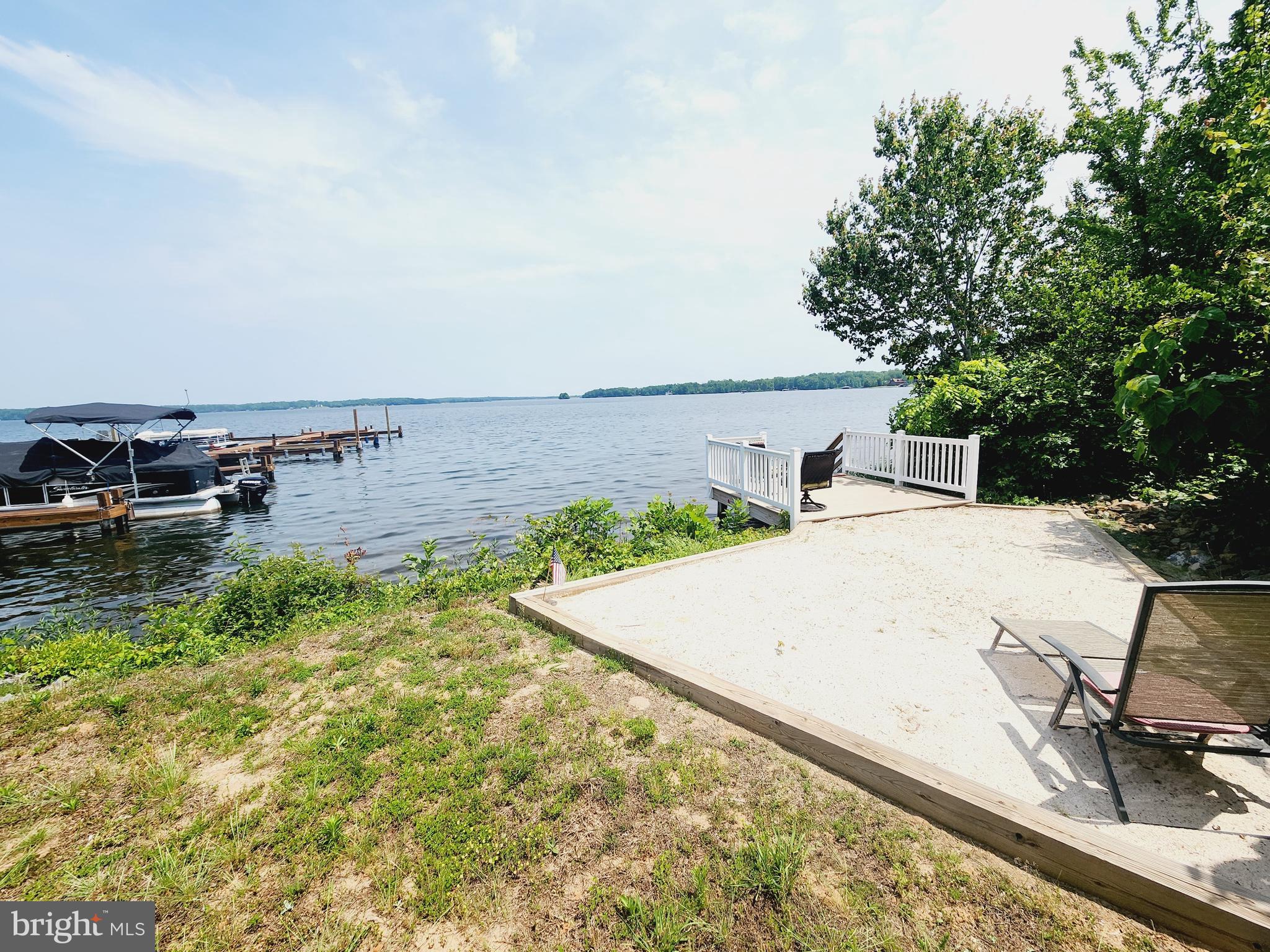 BOTH WATERS ESTATES - Residential