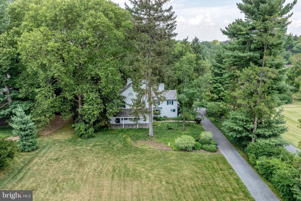 Photo of 2005 Millersville Pike, LANCASTER, PA 17603 (MLS # PALA2066264)