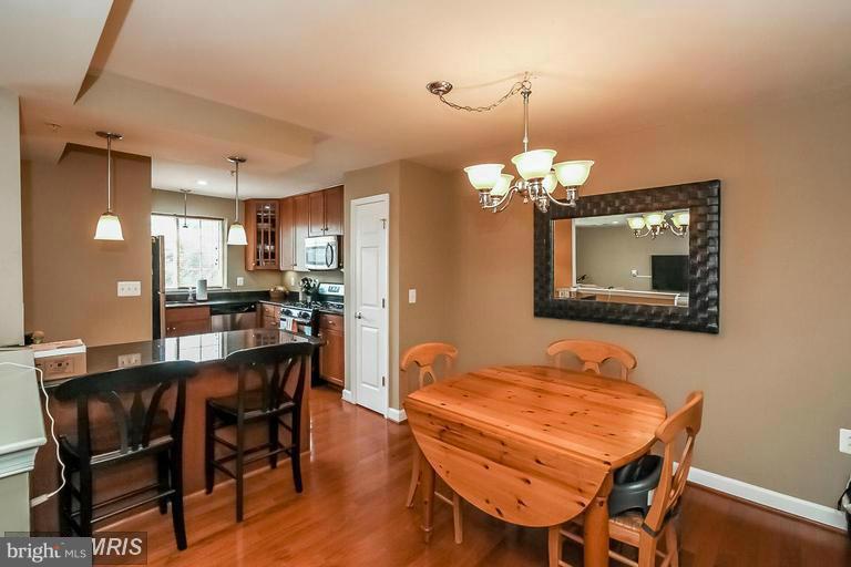 WEST VILLAGE OF SHIRLINGTON - Residential Lease