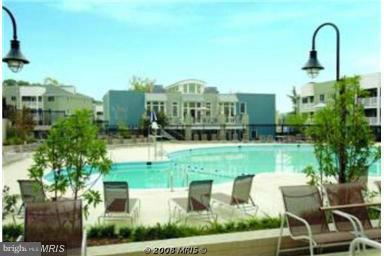 WEST VILLAGE OF SHIRLINGTON - Residential Lease