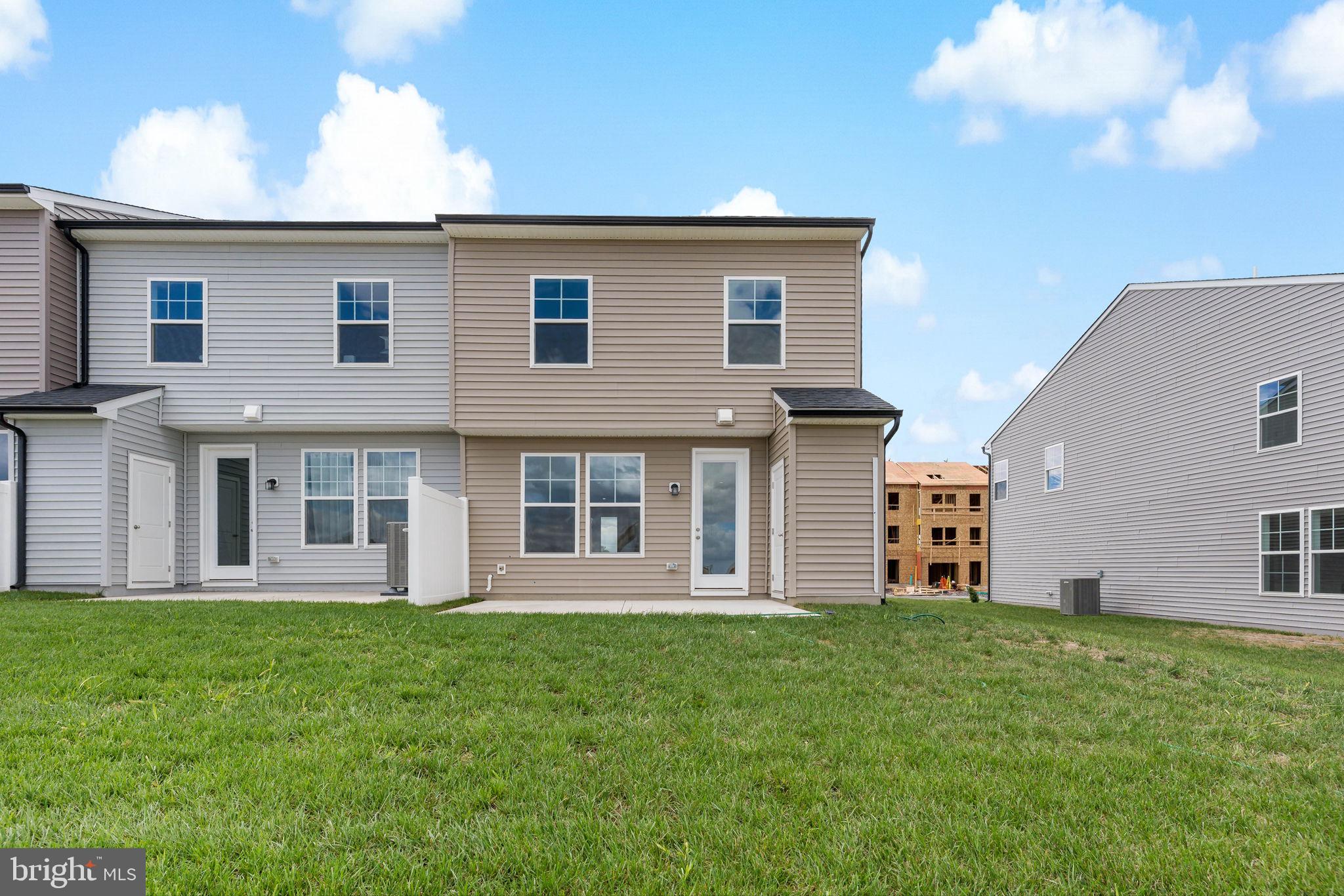 SOUTH BROOK - Residential