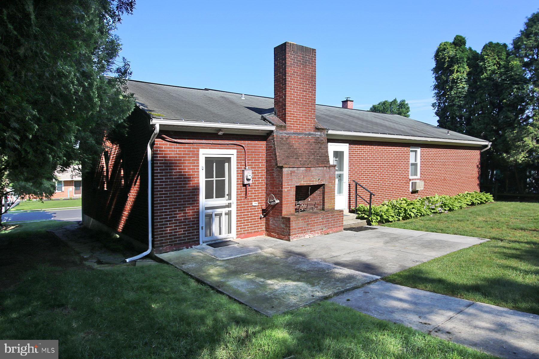 326 S 13TH STREET