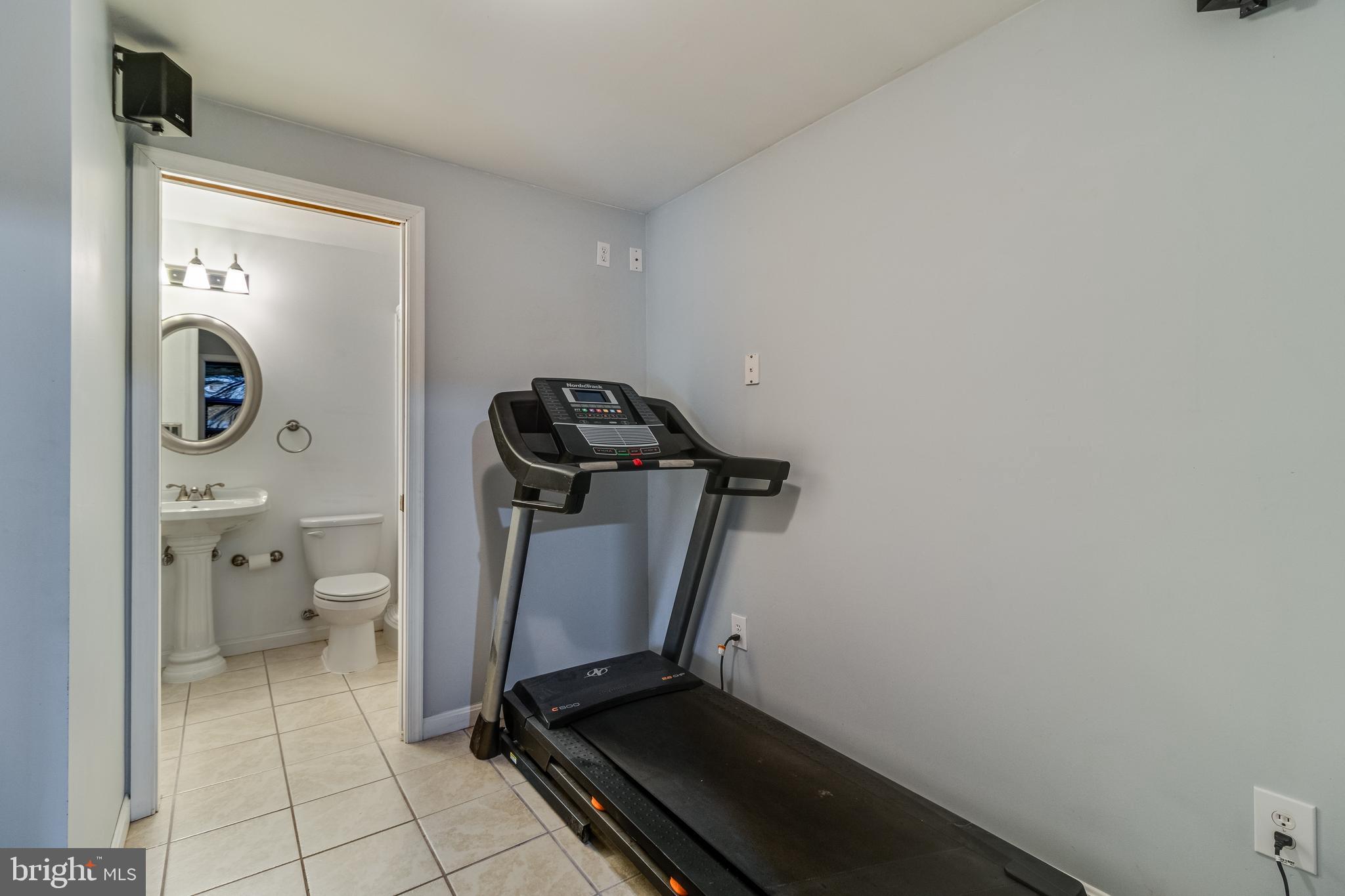 CHERRY LANE FARM - Residential