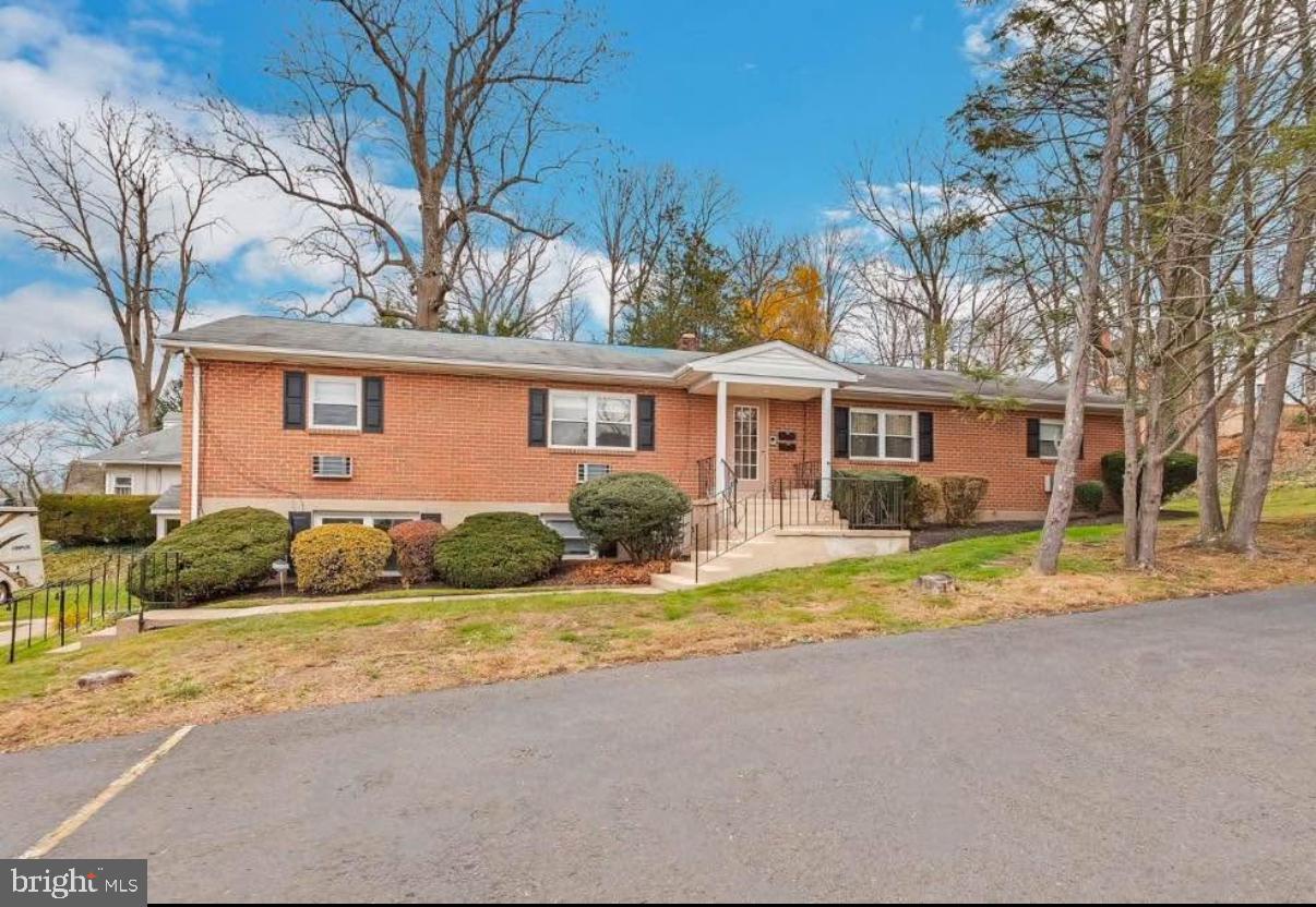 NON AVAILABLE - Residential Lease