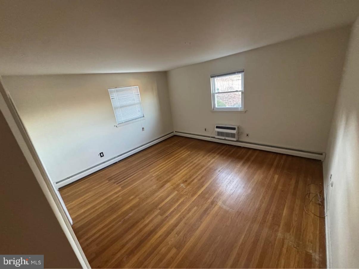 NON AVAILABLE - Residential Lease