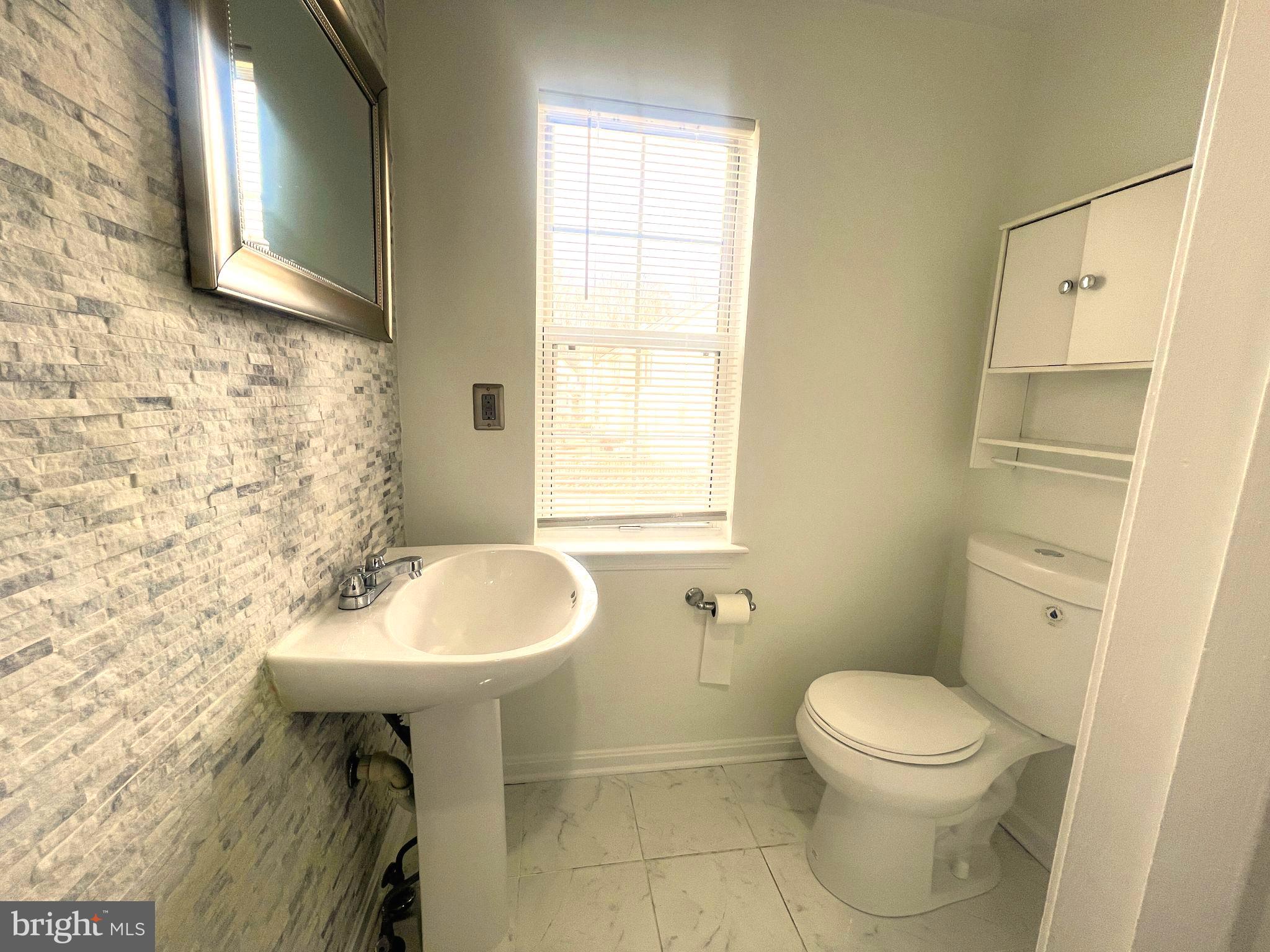 KINGS GRANT - Residential