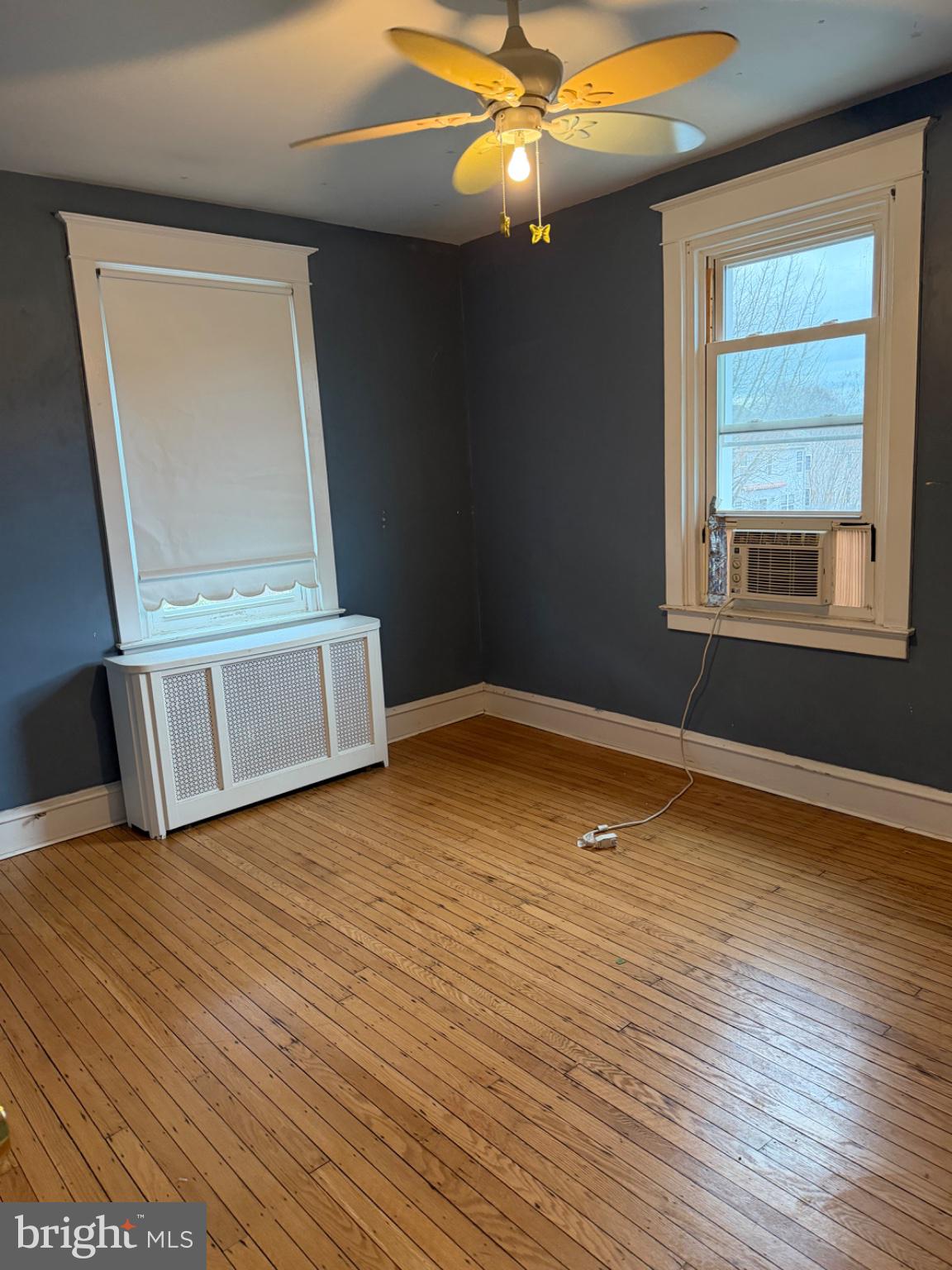 FOX CHASE - Residential