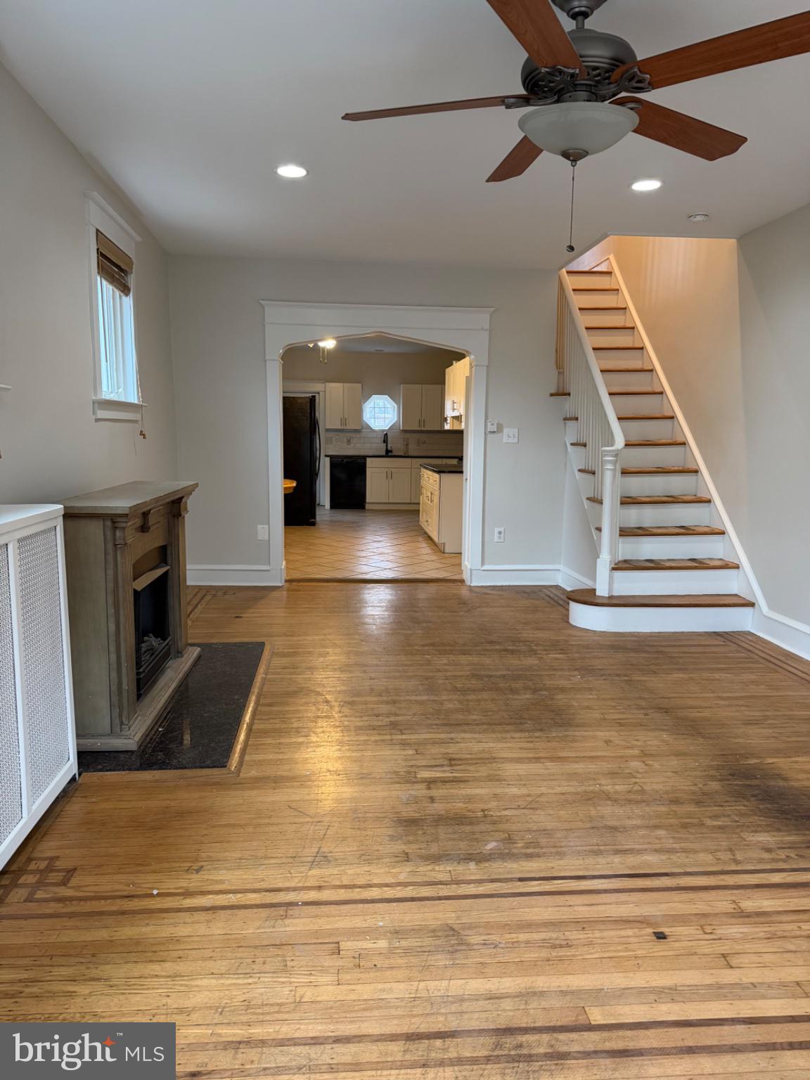 FOX CHASE - Residential