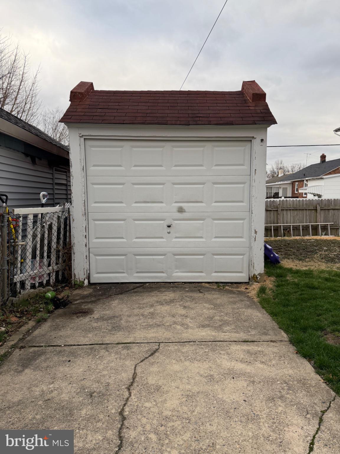 FOX CHASE - Residential