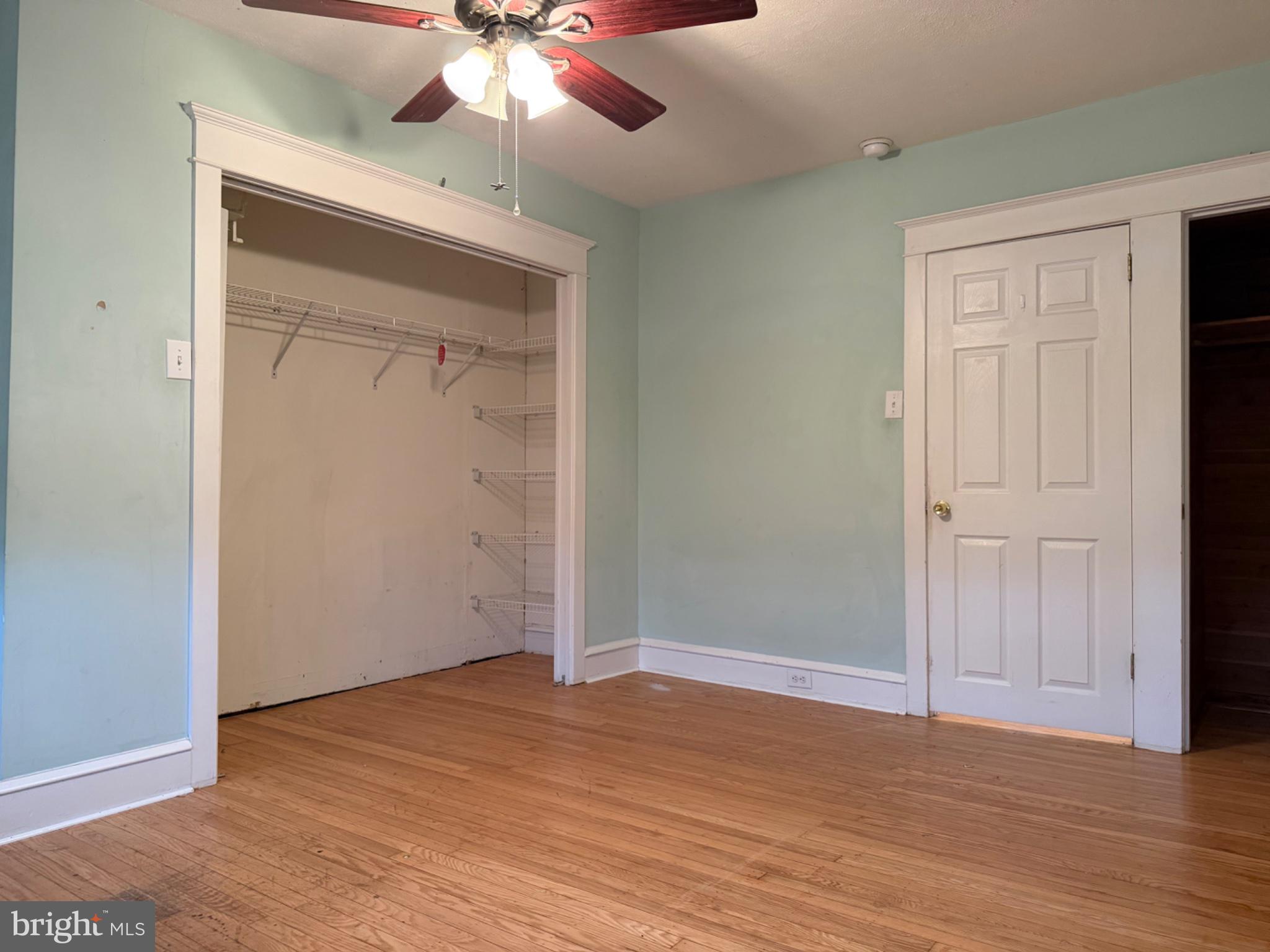 FOX CHASE - Residential