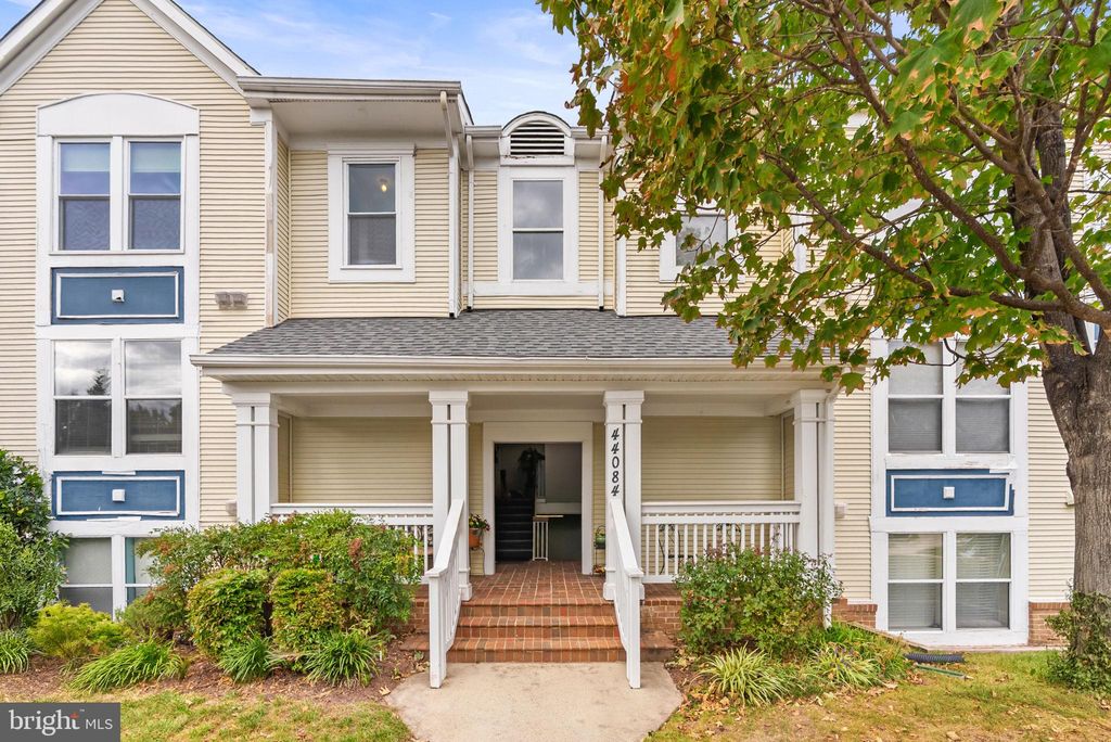 Photo of 44084 Natalie Terrace #301, ASHBURN, VA 20147 (MLS # VALO2107476)