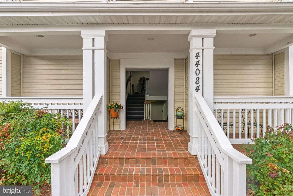 Photo of 44084 Natalie Terrace #301, ASHBURN, VA 20147 (MLS # VALO2107476)