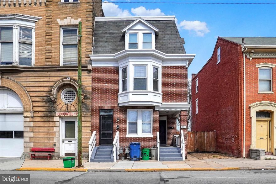 Are you an investor looking to expand your portfolio or a homeowner seeking additional income? Look no further! This turn-key 2-unit property is the perfect blend of comfort, functionality, and style. Ideally located with easy access to local amenities, schools, and public transportation, this property is ready to generate rental income.  Unit 1: Spacious 2-bedroom, 1-bathroom apartment w/ updates throughout and ample storage space. 
Unit 2: A cozy 3-bedroom, 1-bathroom unit that boasts charming details and comfortable living spaces. This unit includes a fully equipped kitchen, a welcoming living area. Ideal for tenants seeking a low-maintenance lifestyle, this unit also has its own entrance for added privacy.