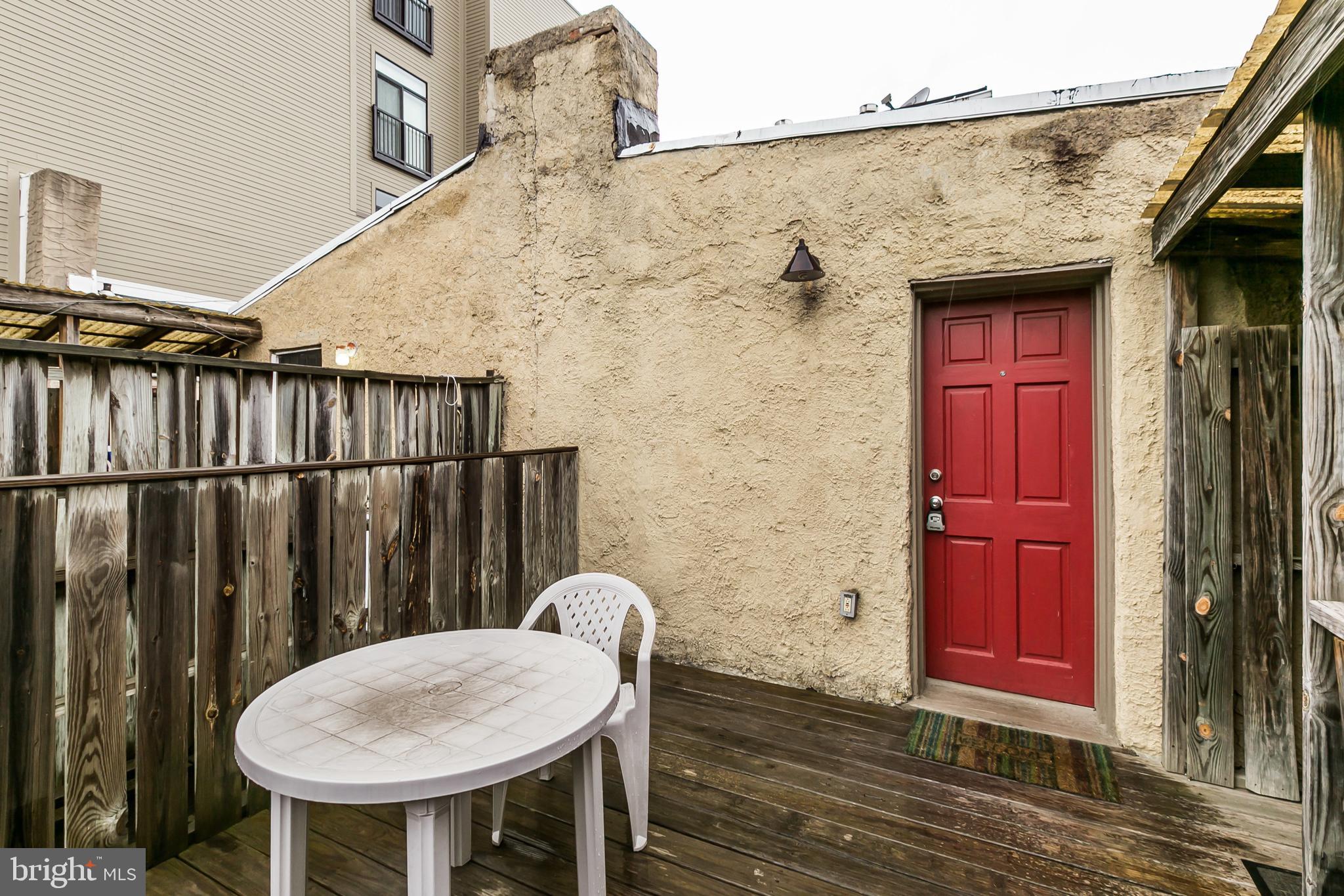 FEDERAL HILL HISTORIC DISTRICT - Residential Lease