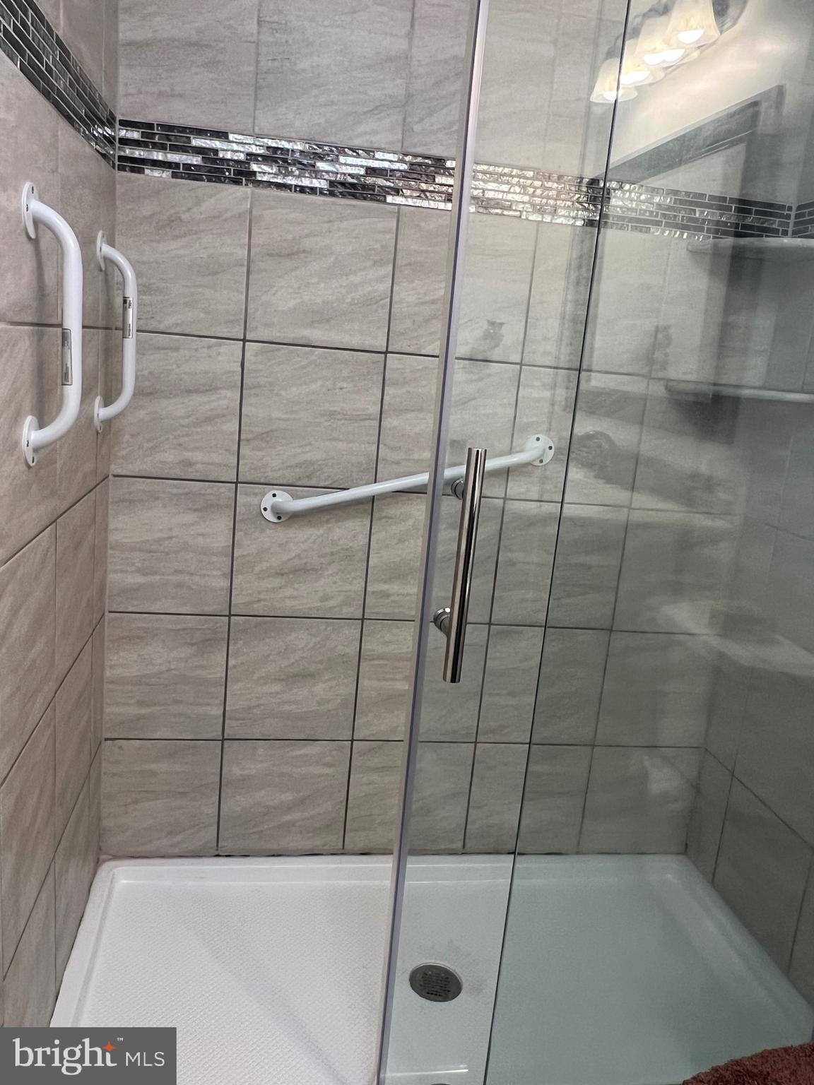 SUBURBIA - Residential