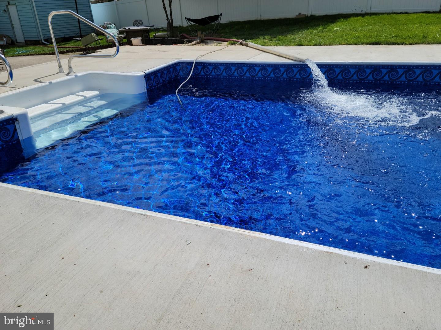 SUBURBIA - Residential