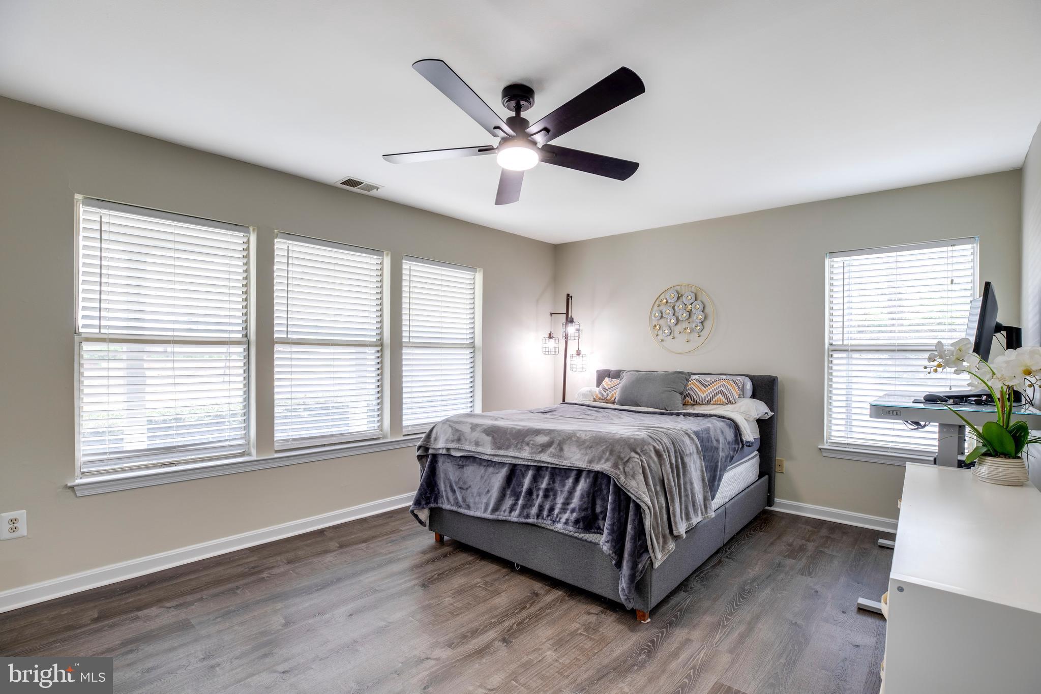 LAFAYETTE FOREST - Residential Lease