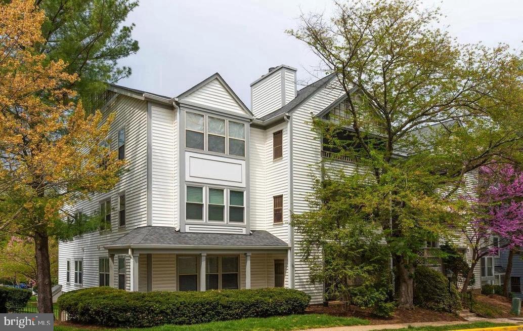 LAFAYETTE FOREST - Residential Lease