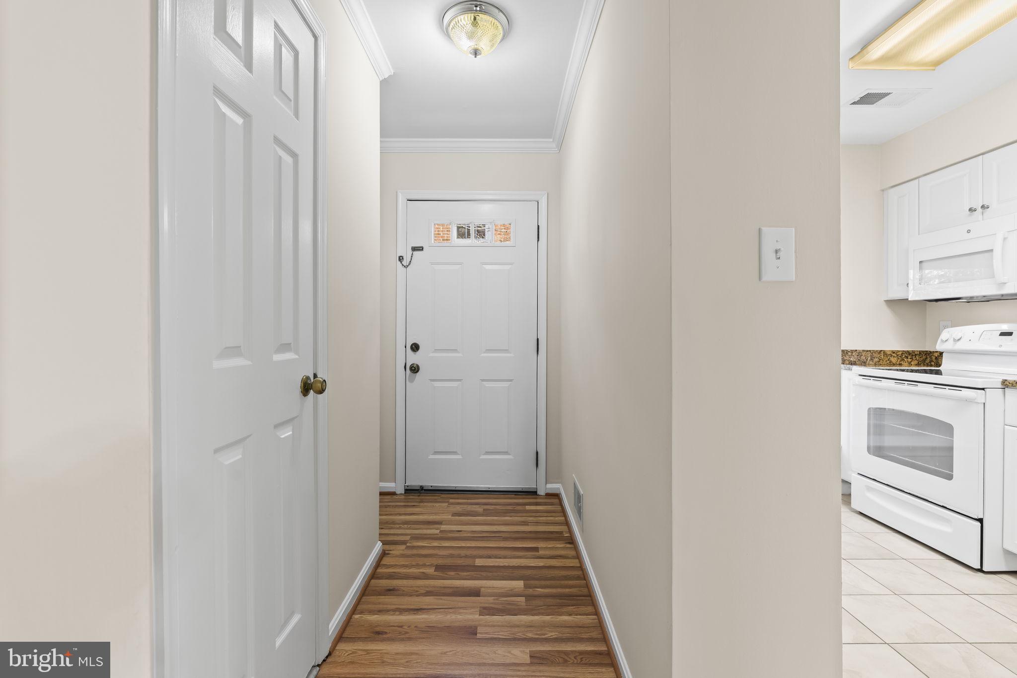 786 N VERMONT STREET