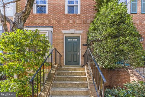 786 N VERMONT STREET ARLINGTON VA 22203