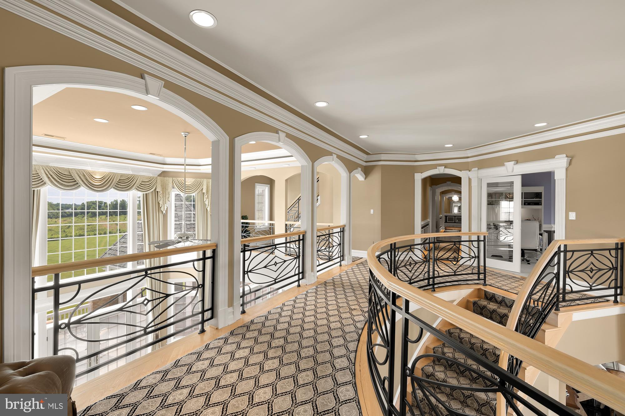 SPRING MEADOWS - Residential