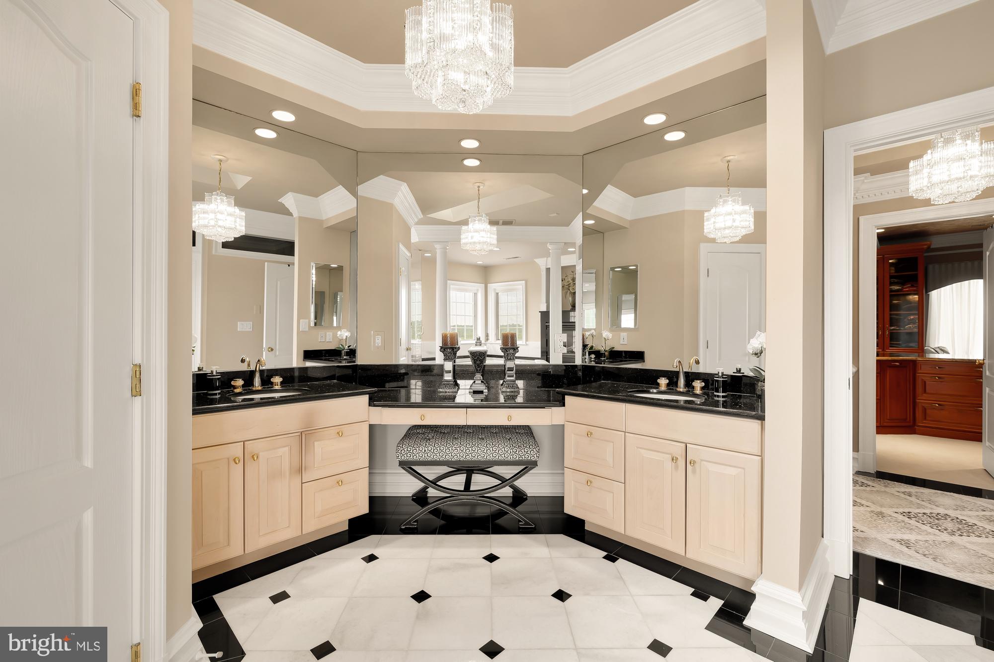 SPRING MEADOWS - Residential