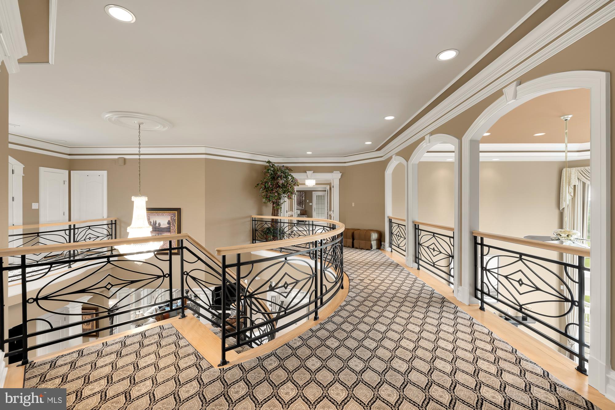 SPRING MEADOWS - Residential