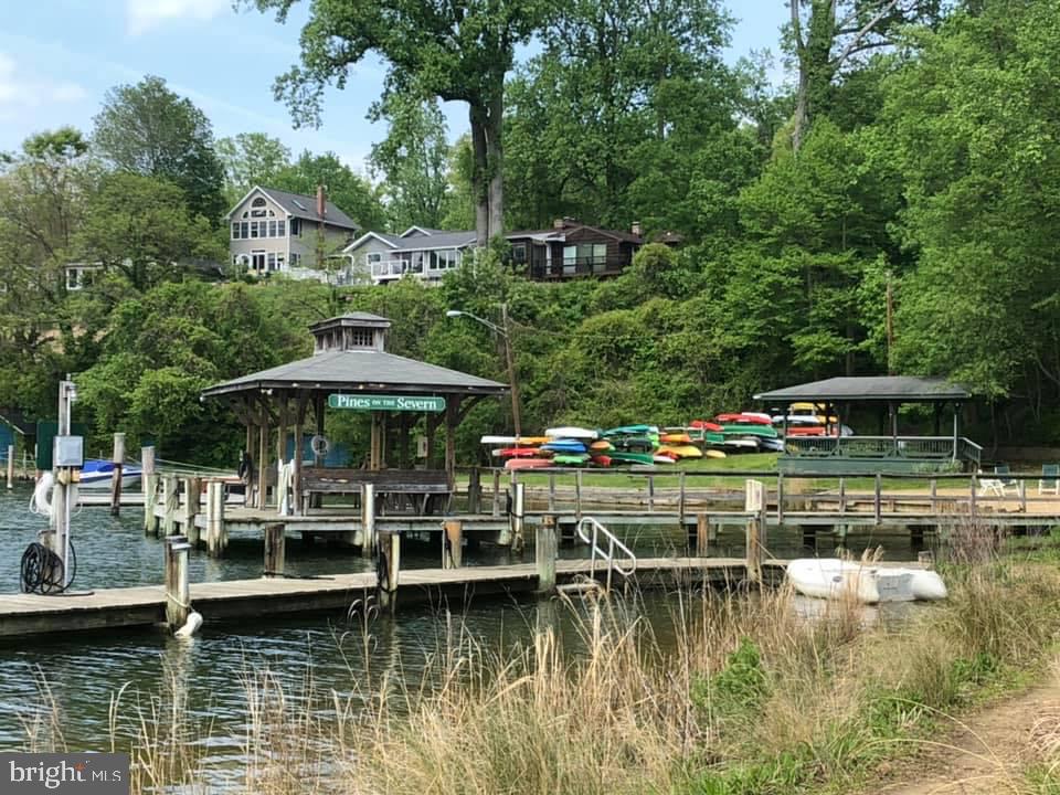 PINES ON THE SEVERN - Residential
