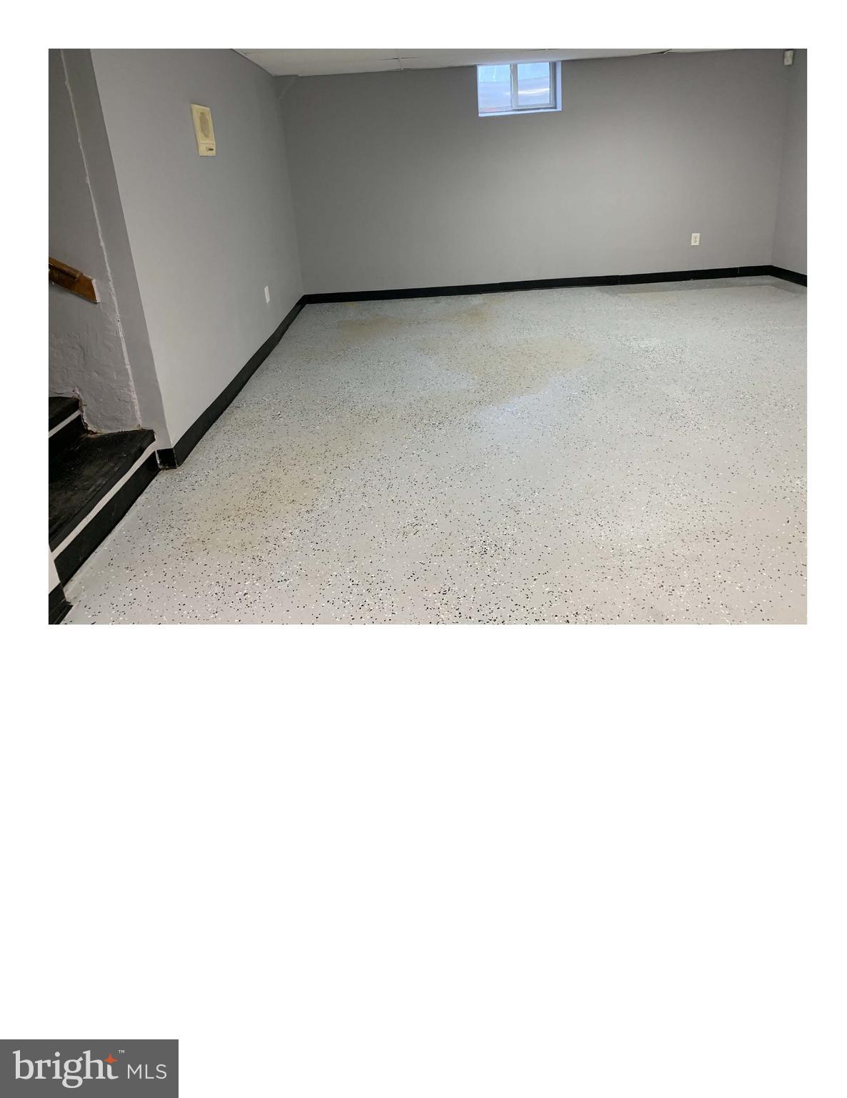 INDIAN QUEEN - Residential Lease